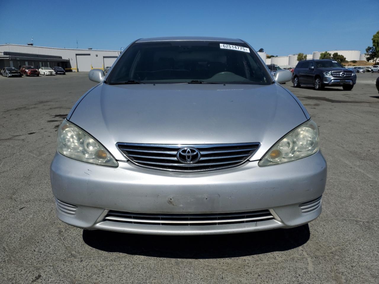 TOYOTA CAMRY 2005 VIN 4T1BE32K15U514400 photo 5