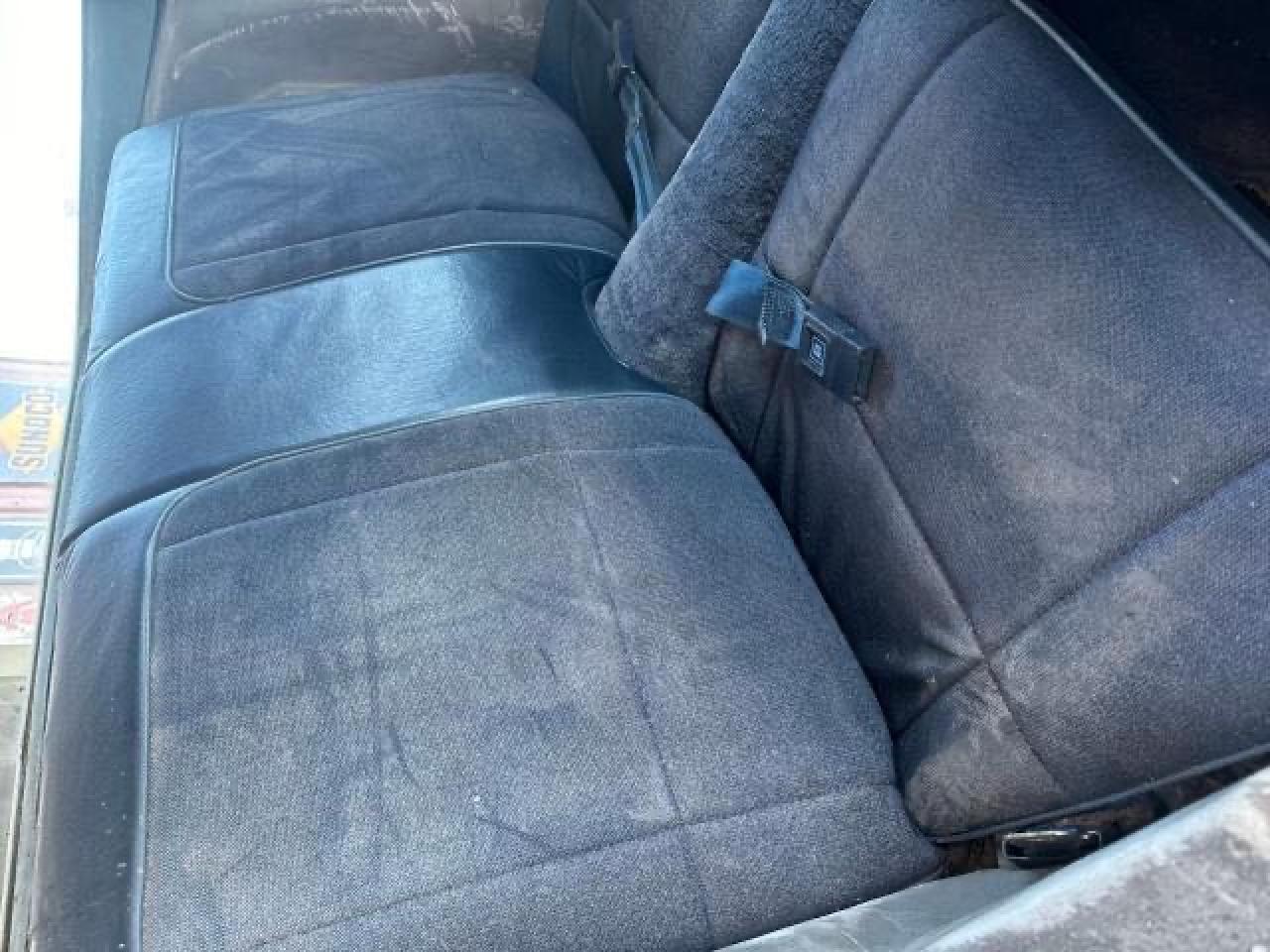 CHEVROLET CAMARO 1981 VIN 1G1AP87L6BL168993 фото 6