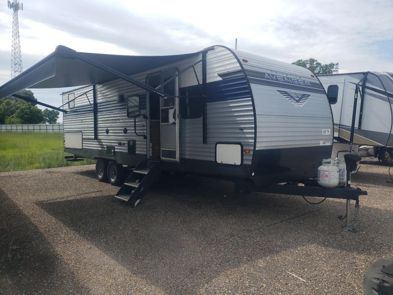 WILDWOOD AVENGER 2022 VIN 5ZT2AVSB5NB939036