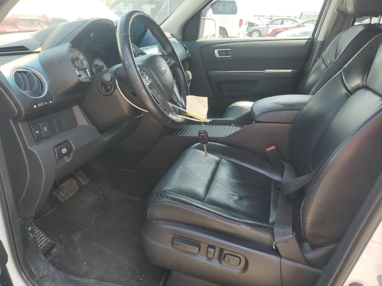 2011 Honda Pilot Touring VIN: 5FNYF4H92BB095354 Lot: 58799635