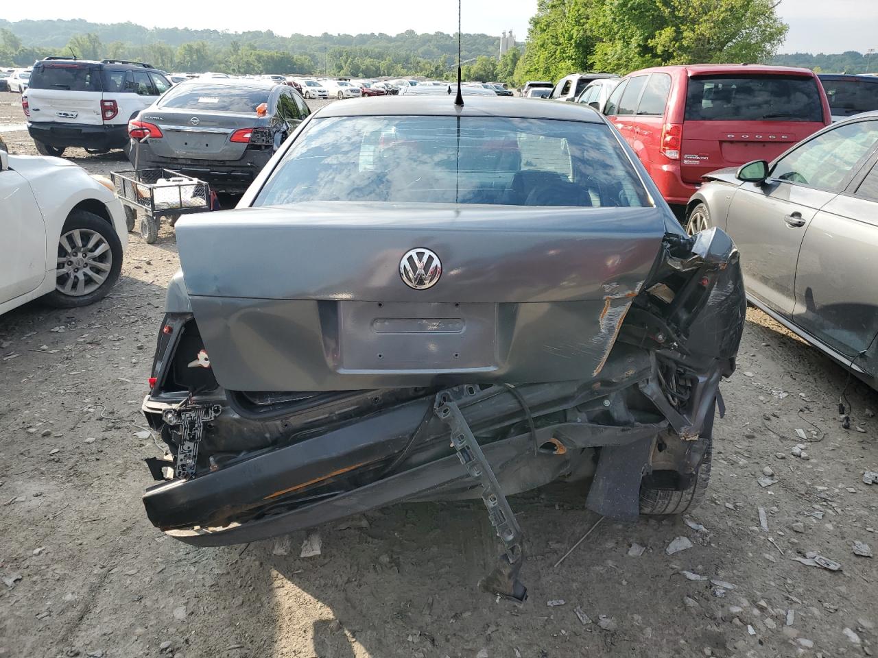 2003 Volkswagen Jetta Gls VIN: 3VWSK69M43M048983 Lot: 58533595