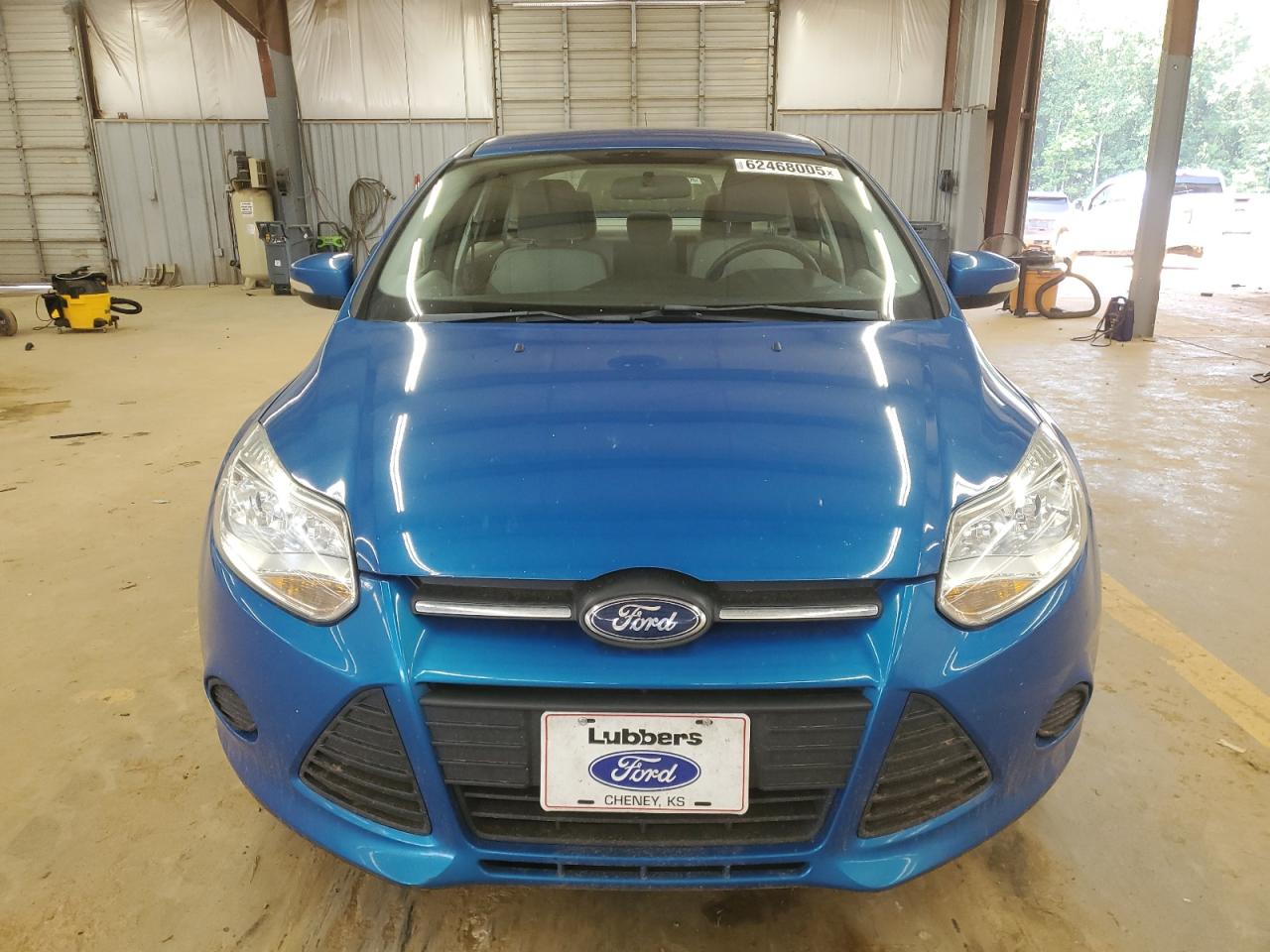 FORD FOCUS 2013 VIN 1FADP3F23DL321404 zdjęcie 5