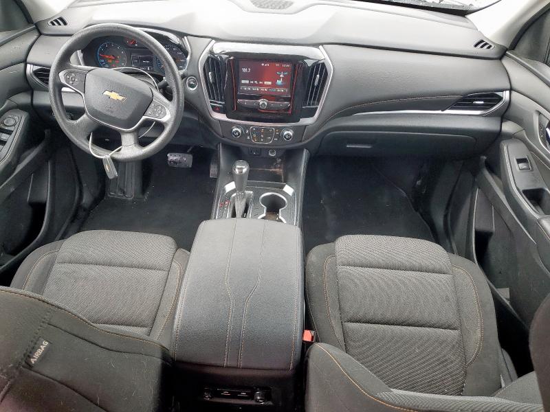  CHEVROLET TRAVERSE 2019 Серебристый