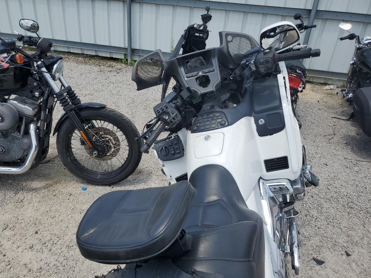2006 Honda Gl1800 VIN: 1HFSC47F26A505175 Lot: 62351615