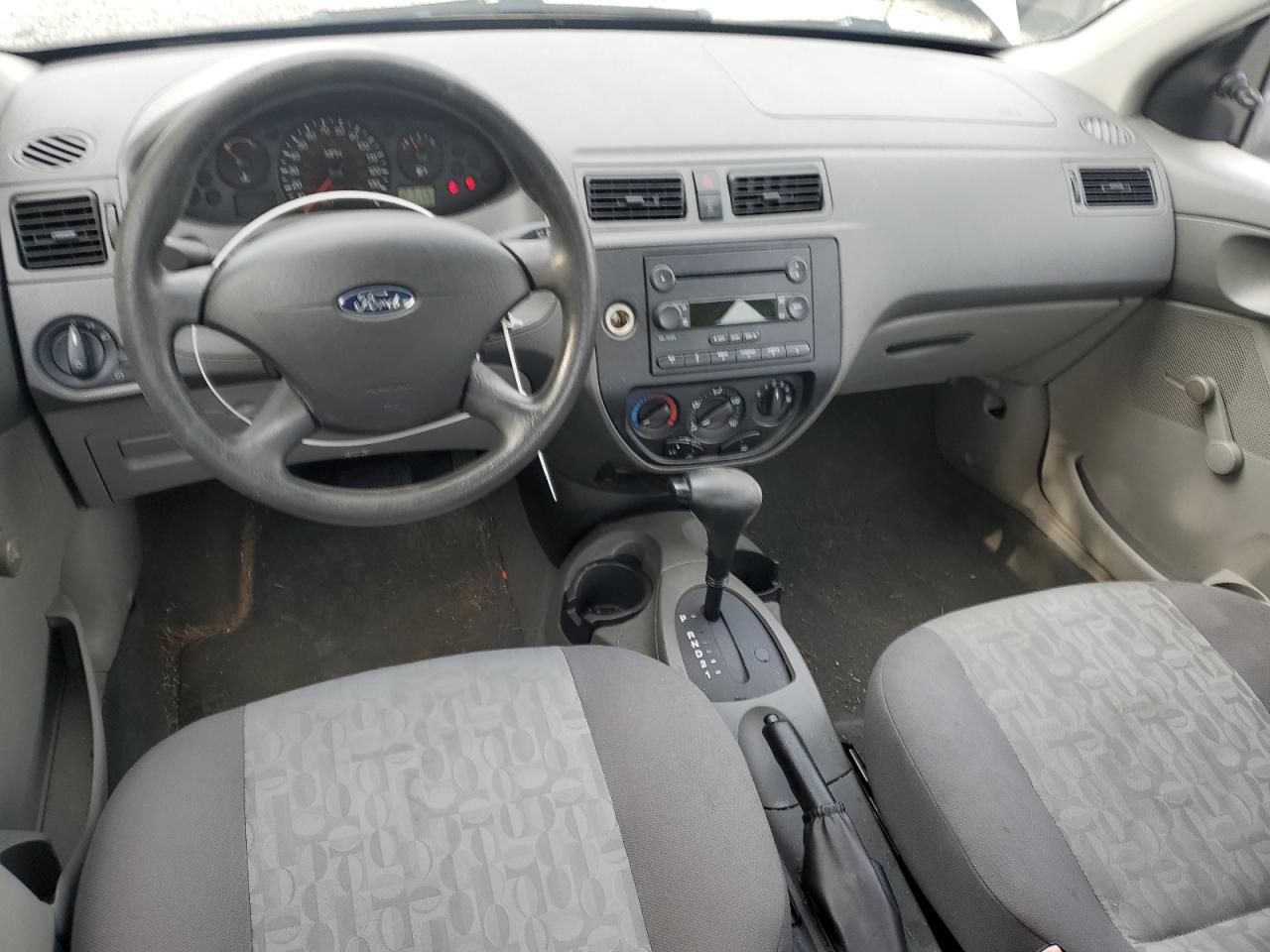 2005 Ford Focus Zx4 VIN: 1FAFP34N55W115653 Lot: 63043315