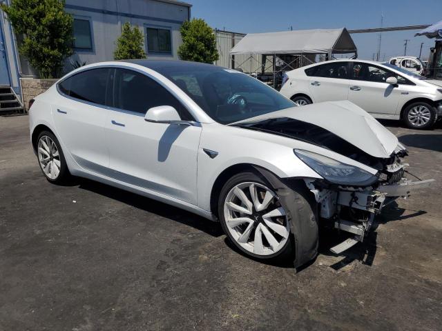  TESLA MODEL 3 2018 Белый