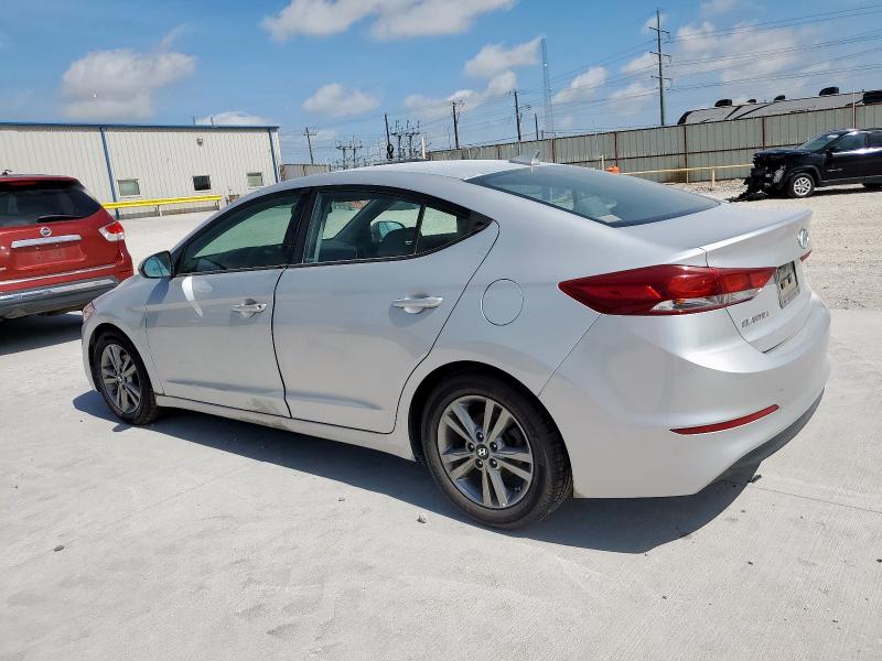  HYUNDAI ELANTRA 2018 Серебристый