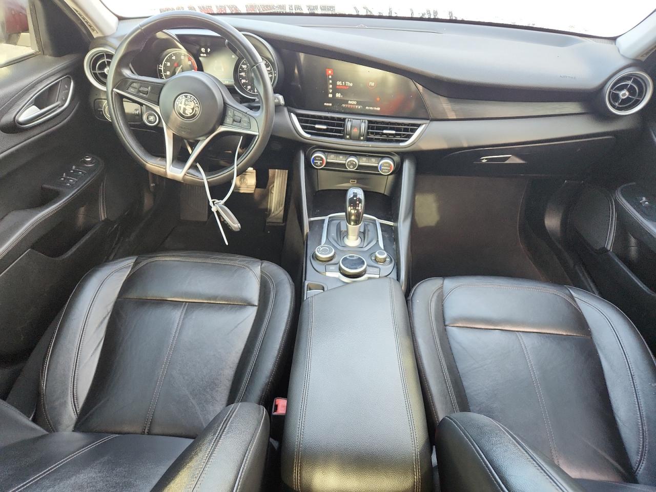 2017 Alfa Romeo Giulia VIN: ZARFAEBN0H7548022 Lot: 62758195