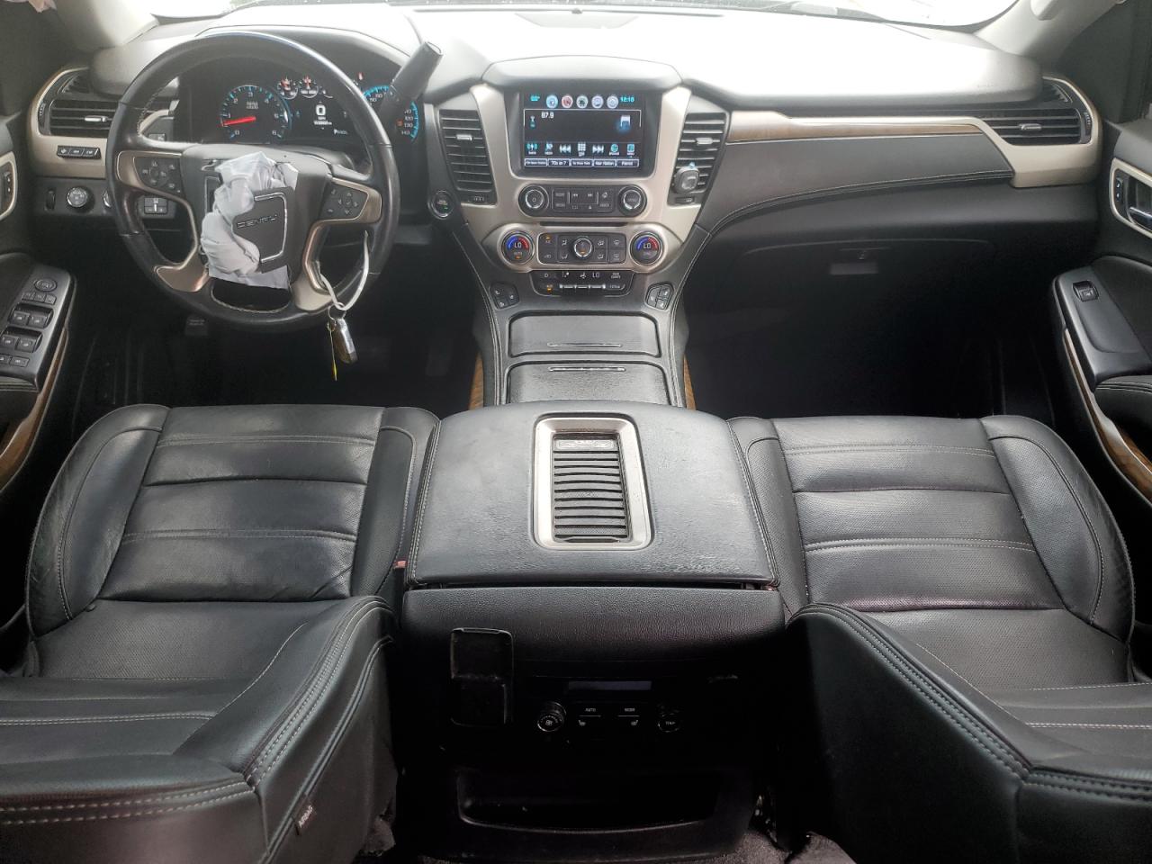 2019 GMC Yukon Xl Denali VIN: 1GKS2HKJ5KR164905 Lot: 62892535