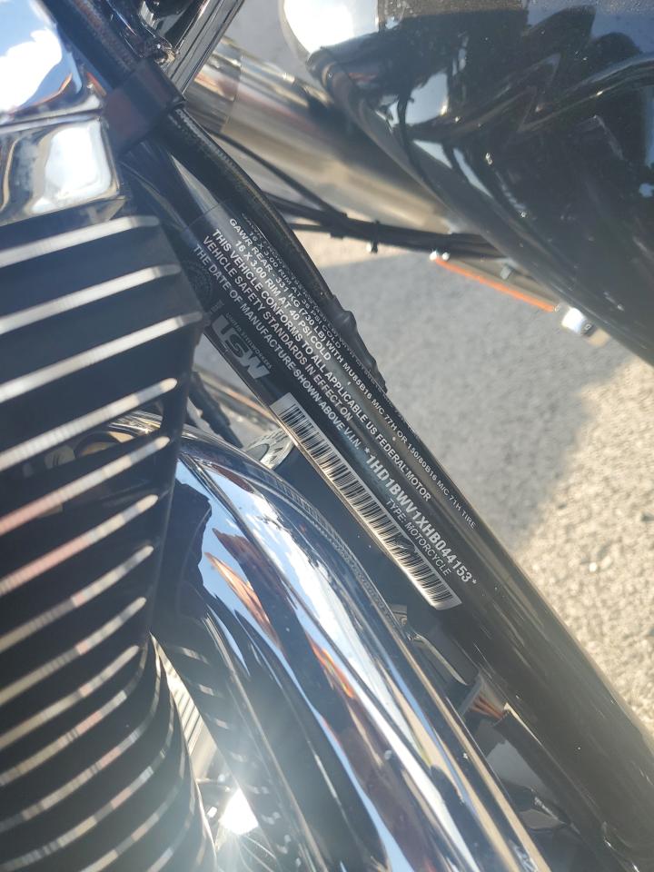 2017 Harley-Davidson Flstc Heritage Softail Classic VIN: 1HD1BWV1XHB044153 Lot: 62664315