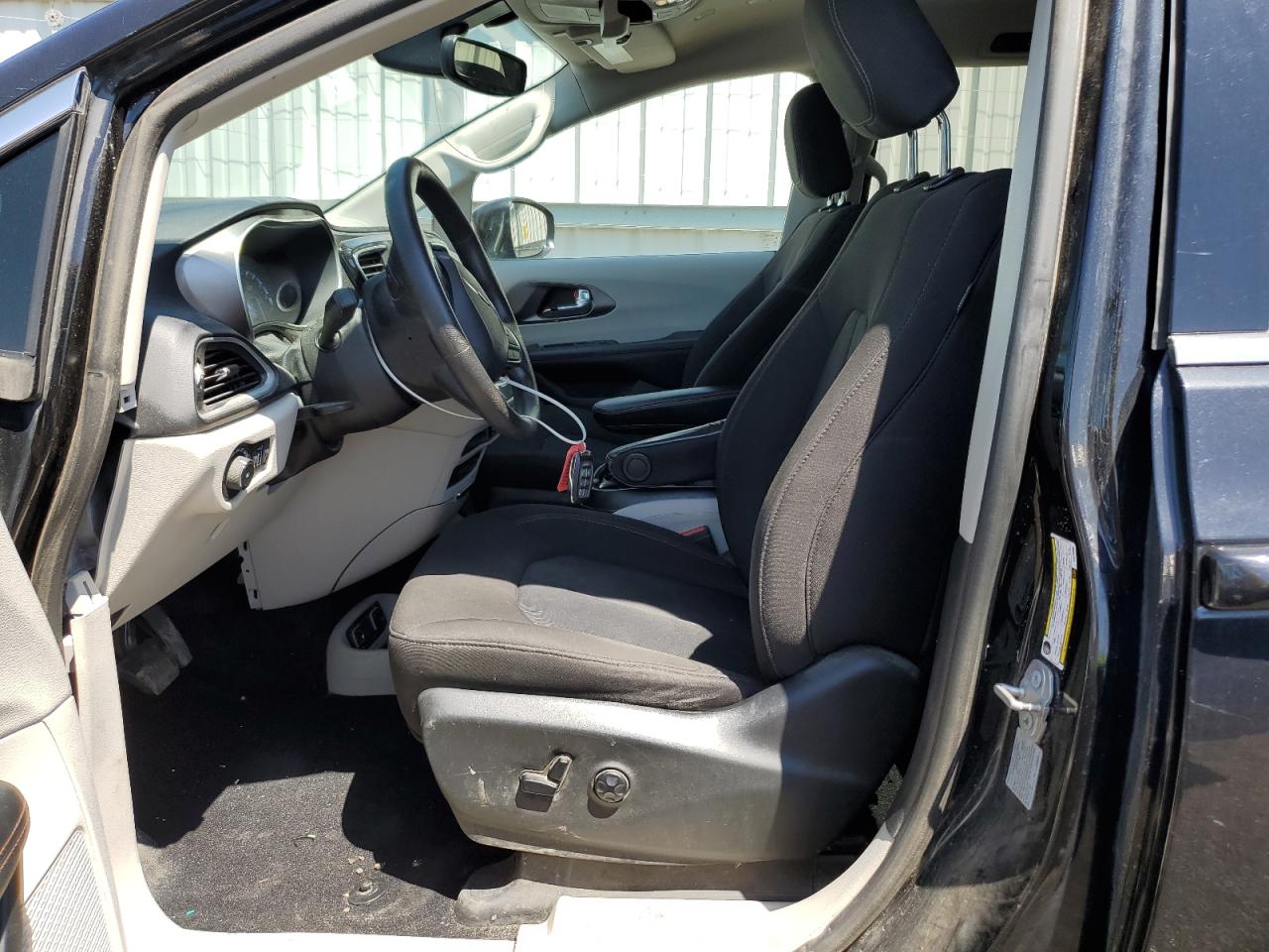 2020 Chrysler Pacifica Touring VIN: 2C4RC1FGXLR228980 Lot: 62101365