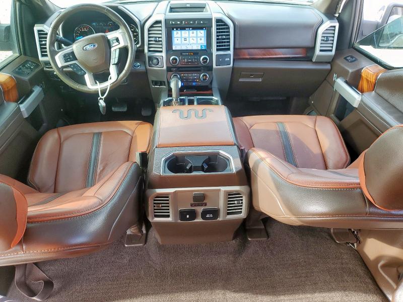  FORD F-150 2018 Бежевый
