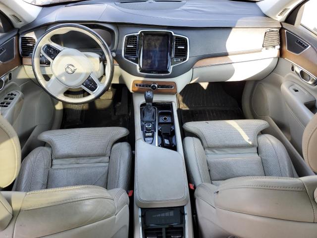 Parquets VOLVO XC90 2017 Beżowy