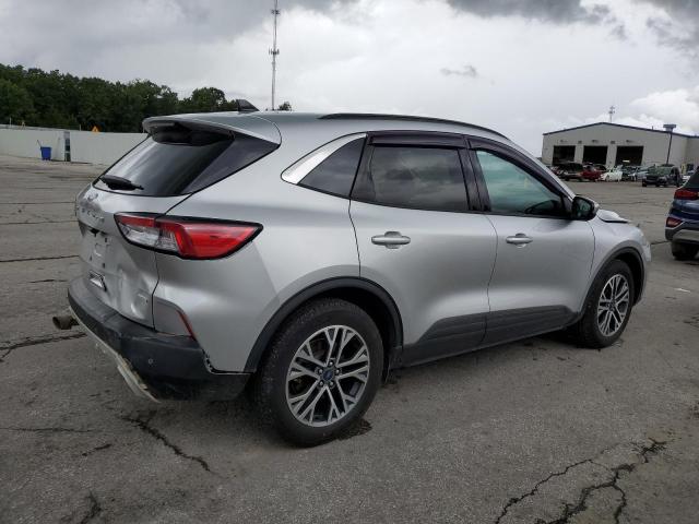  FORD ESCAPE 2020 Srebrny