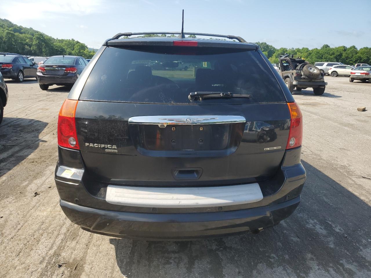 2008 Chrysler Pacifica Touring VIN: 2A8GF68X28R624250 Lot: 61593615