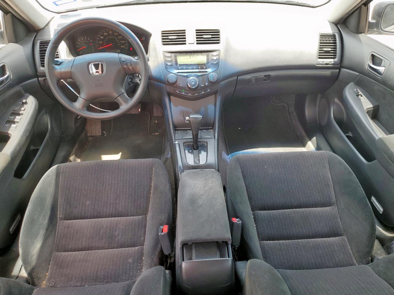2005 Honda Accord Lx VIN: 3HGCM56415G711610 Lot: 61601425