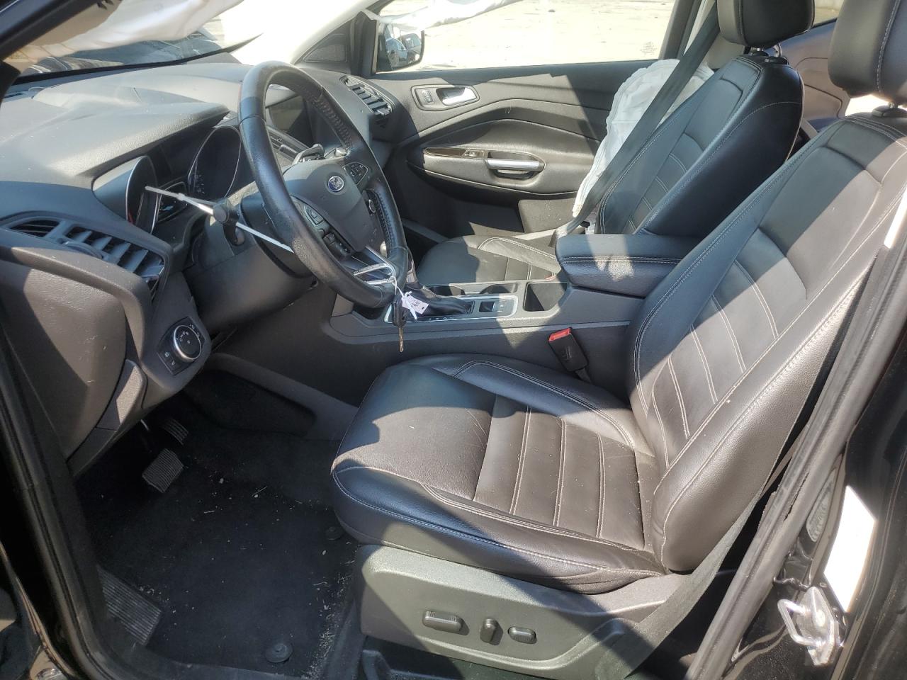 FORD ESCAPE 2017 VIN 1FMCU0GD6HUC67153 photo 7
