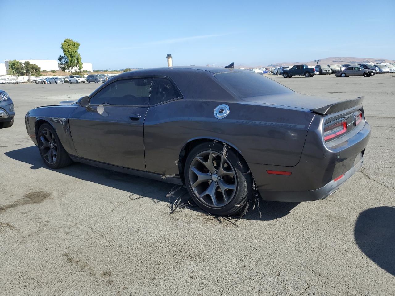 DODGE CHALLENGER 2015 VIN 2C3CDZBG6FH737132 фото 2