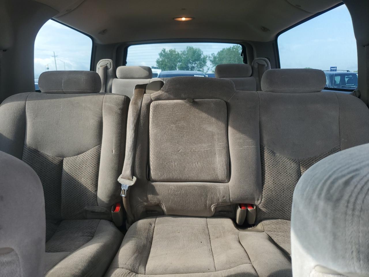 2005 Chevrolet Suburban K1500 VIN: 3GNFK16Z55G180893 Lot: 60966425