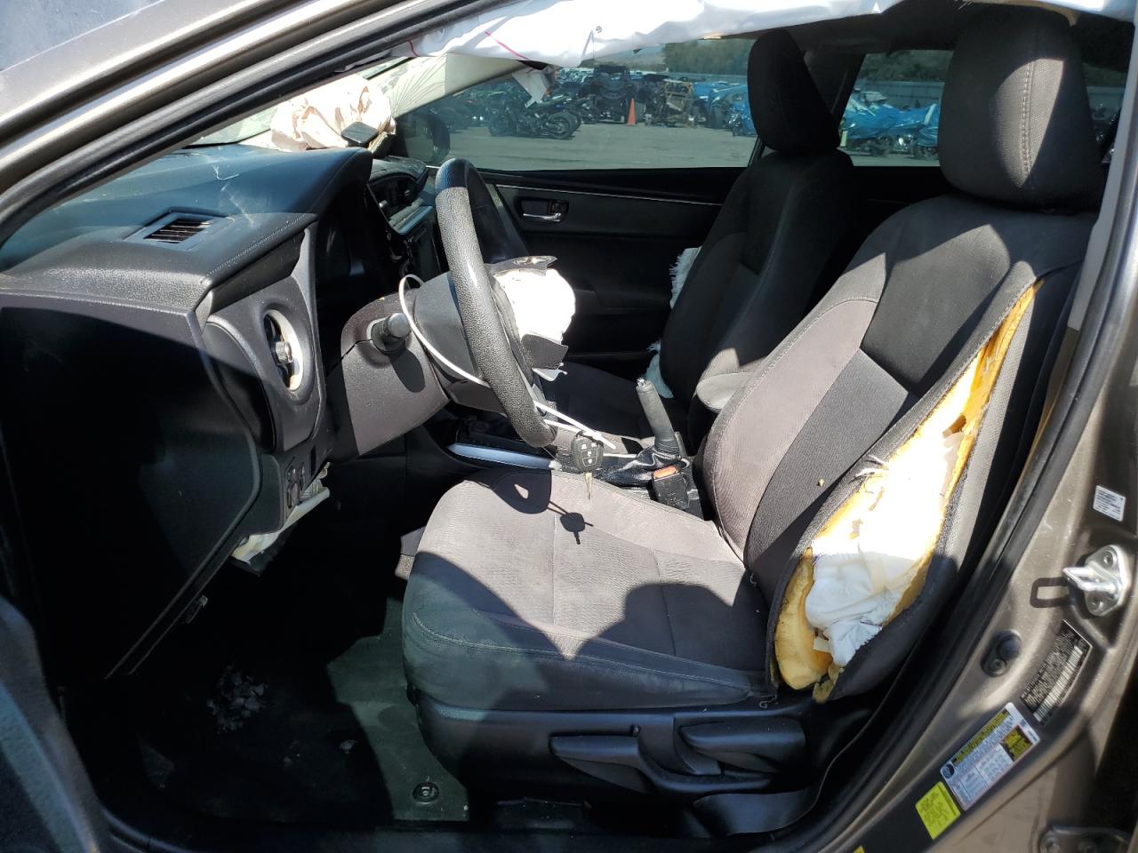 TOYOTA COROLLA 2018 VIN 2T1BURHE2JC011865 zdjęcie 7
