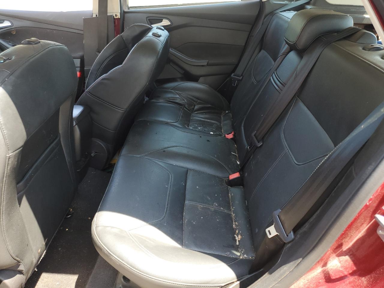 2016 Ford Focus Se VIN: 1FADP3K2XGL299184 Lot: 61964715