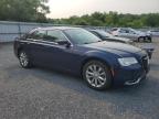 2017 Chrysler 300 Limited zu verkaufen in Grantville, PA - Front End