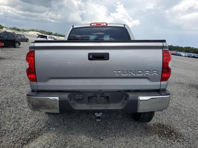  TOYOTA TUNDRA 2018 Silver