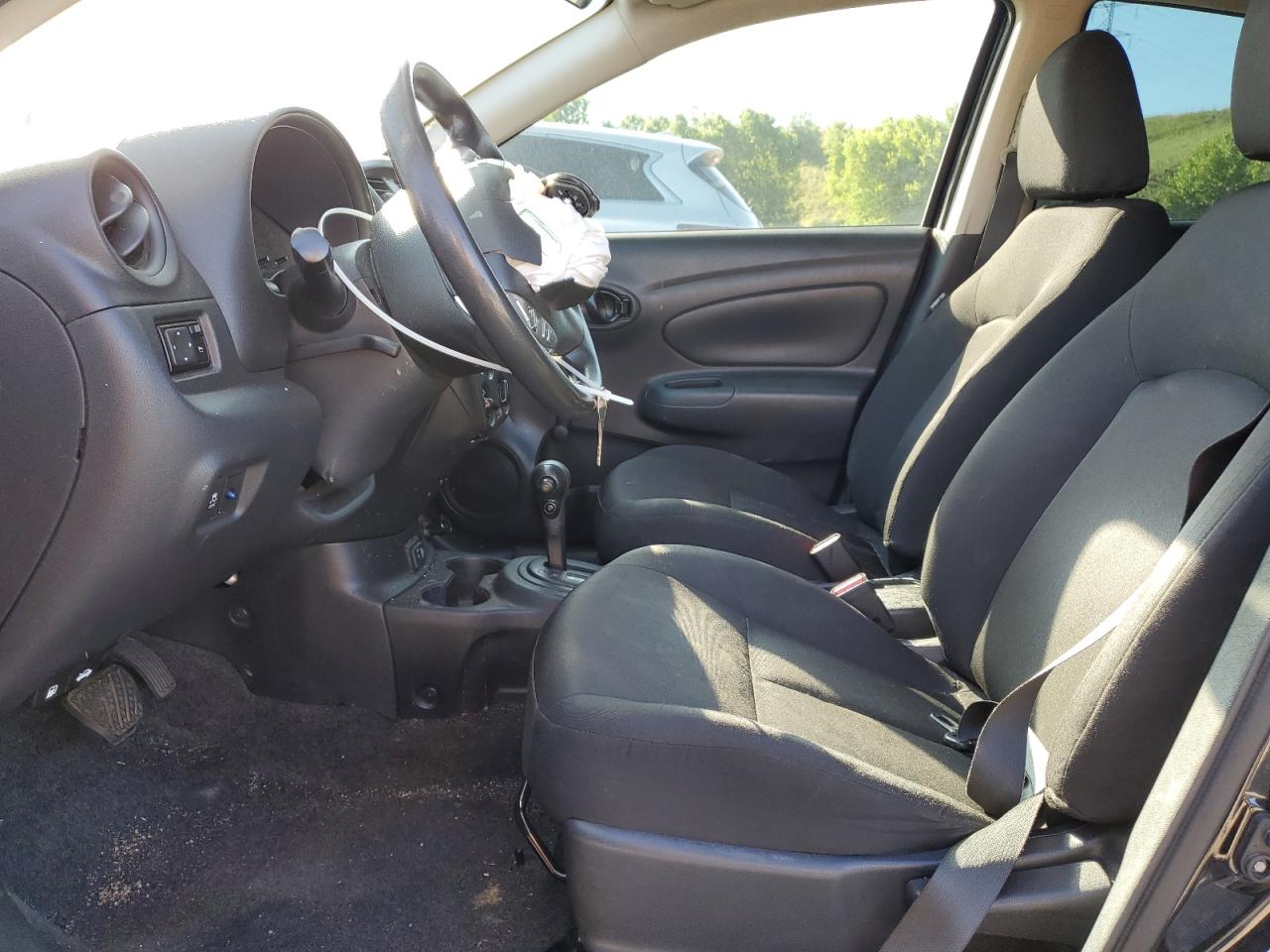 NISSAN VERSA 2019 VIN 3N1CN7AP5KL827309 photo 7