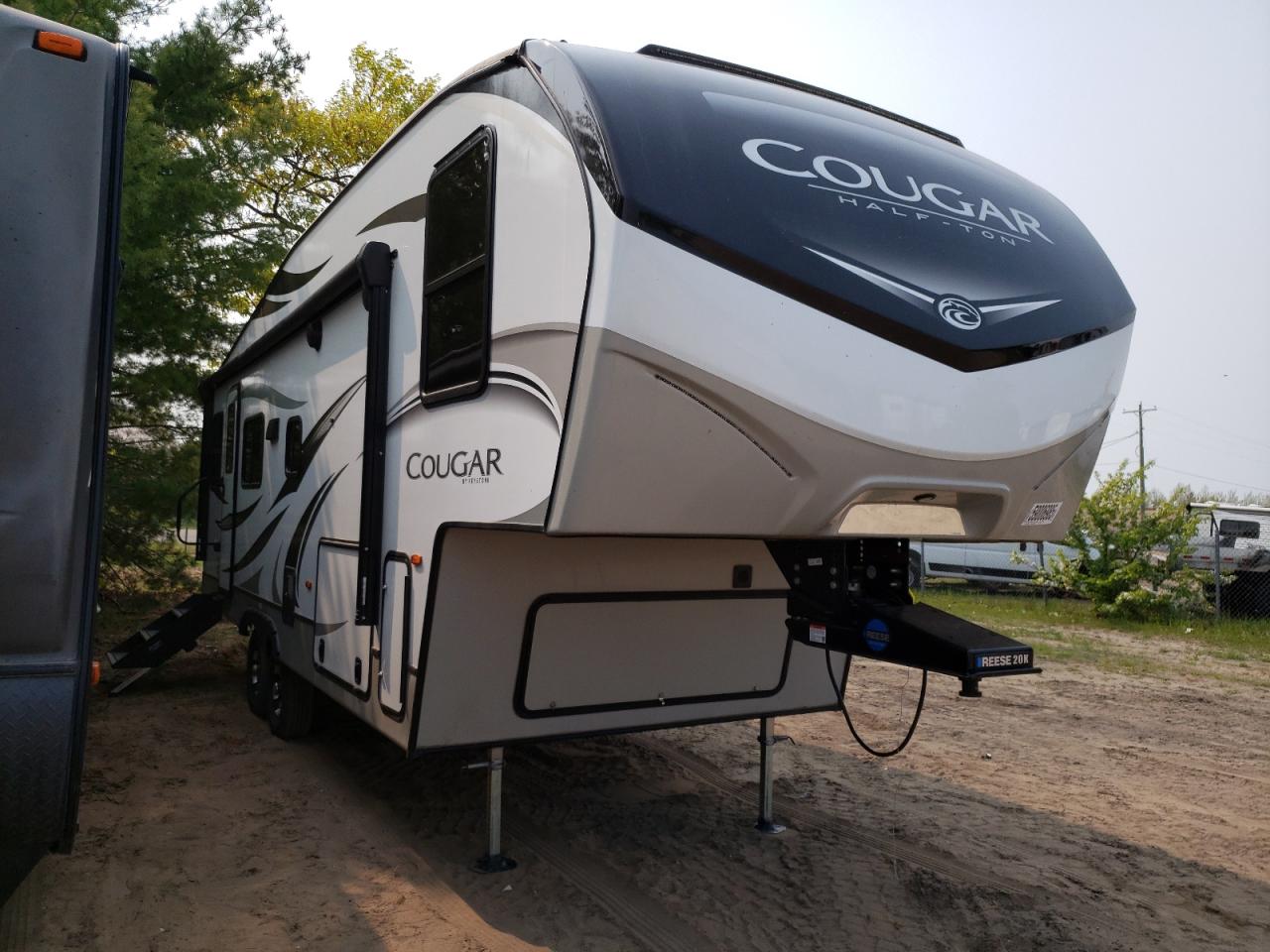 2022 Dutchman Cougar for Sale in Kincheloe, MI - Top/Roof