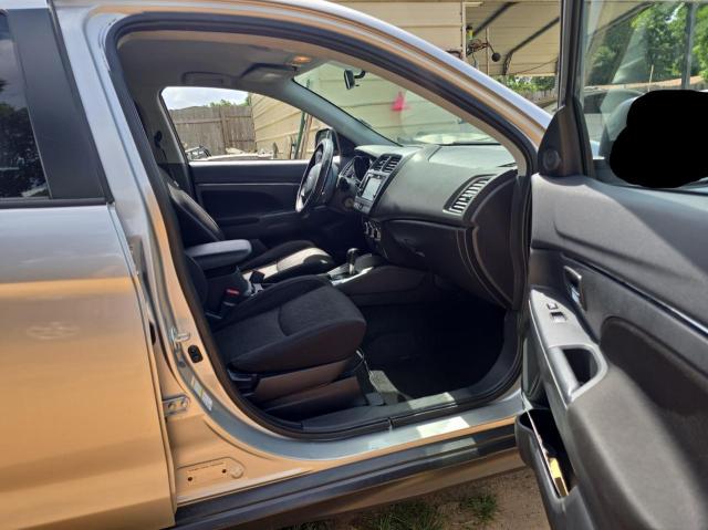  MITSUBISHI OUTLANDER 2020 Silver