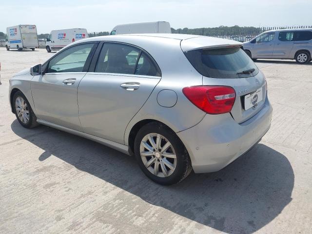 2014 MERCEDES BENZ A180 BLUEE