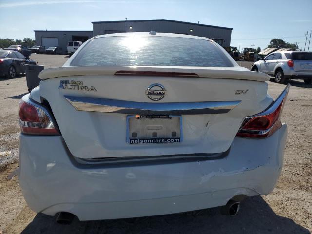  NISSAN ALTIMA 2015 Biały