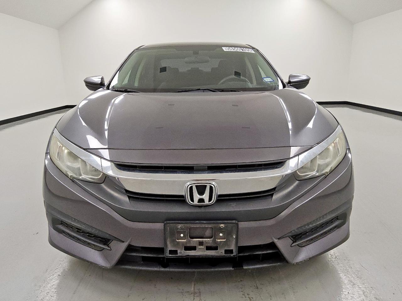 2018 Honda Civic Lx продається в Houston, TX - Minor Dent/Scratches