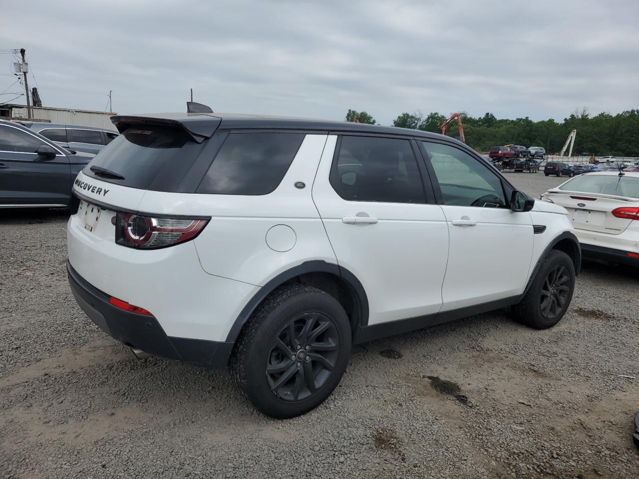 LAND ROVER DISCOVERY 2018 VIN SALCR2RX4JH770311 фото 3