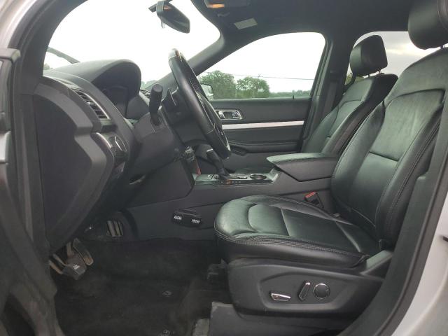 Parquets FORD EXPLORER 2017 Srebrny