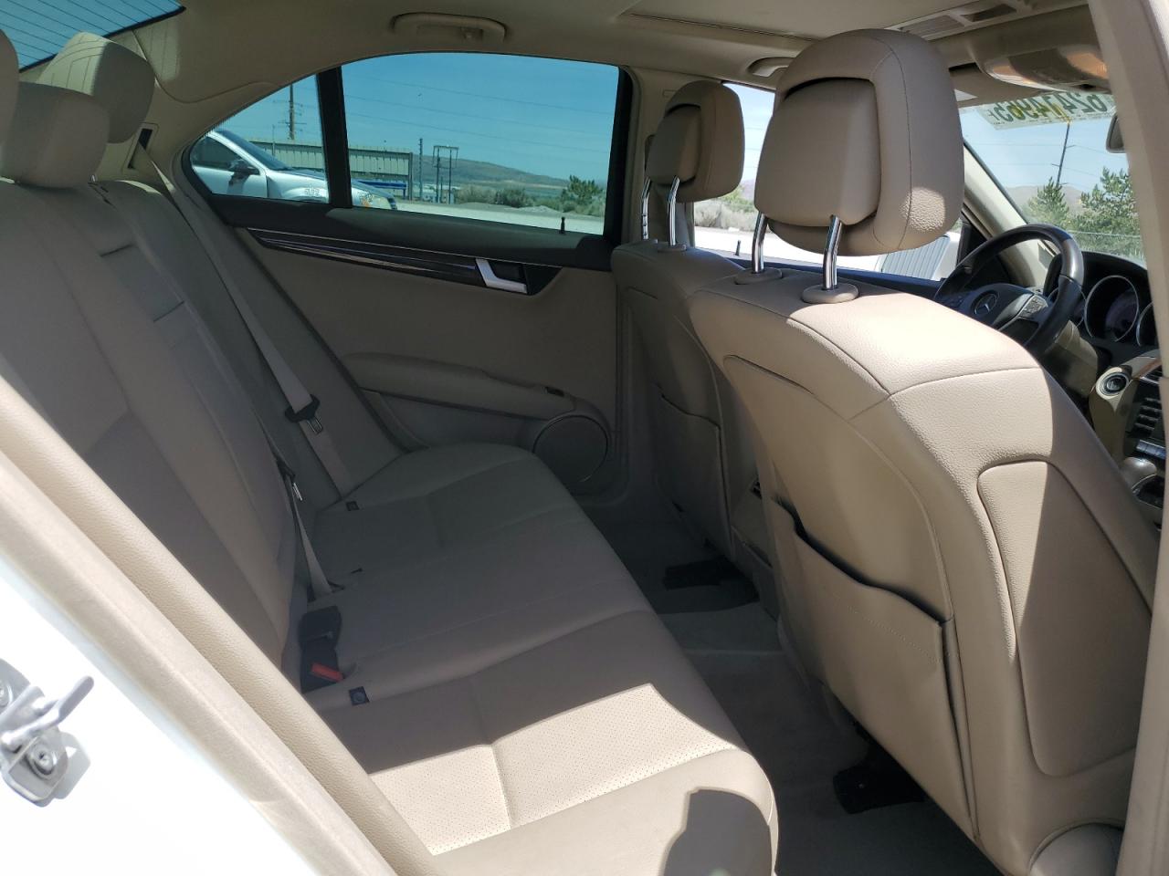 2012 Mercedes-Benz C 300 4Matic VIN: WDDGF8BB8CA726557 Lot: 62414965