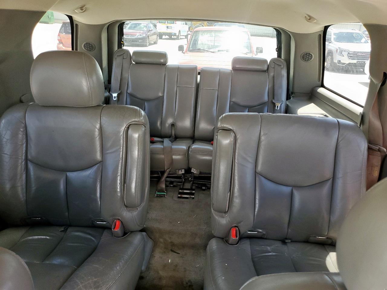 2004 GMC Yukon Denali VIN: 1GKEK63U54J233345 Lot: 62558865