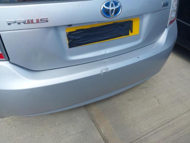 2015 TOYOTA PRIUS HYBR
