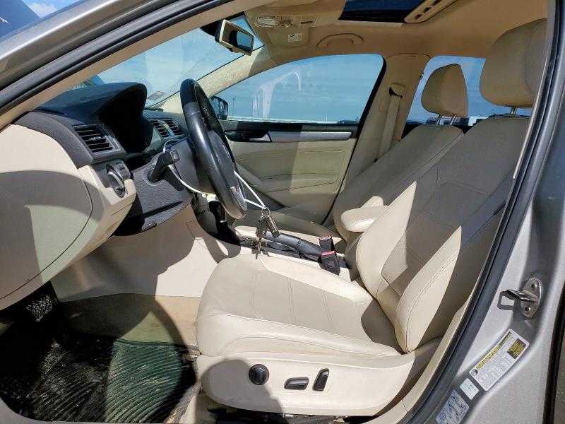  VOLKSWAGEN PASSAT 2014 Silver