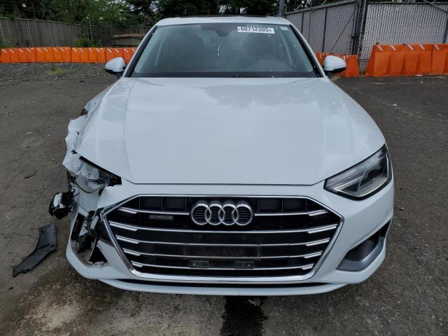  AUDI A4 2021 Белы