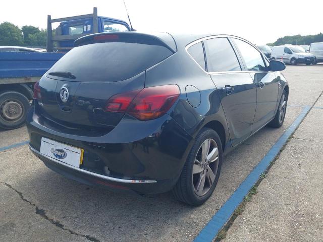 2013 VAUXHALL ASTRA SRI