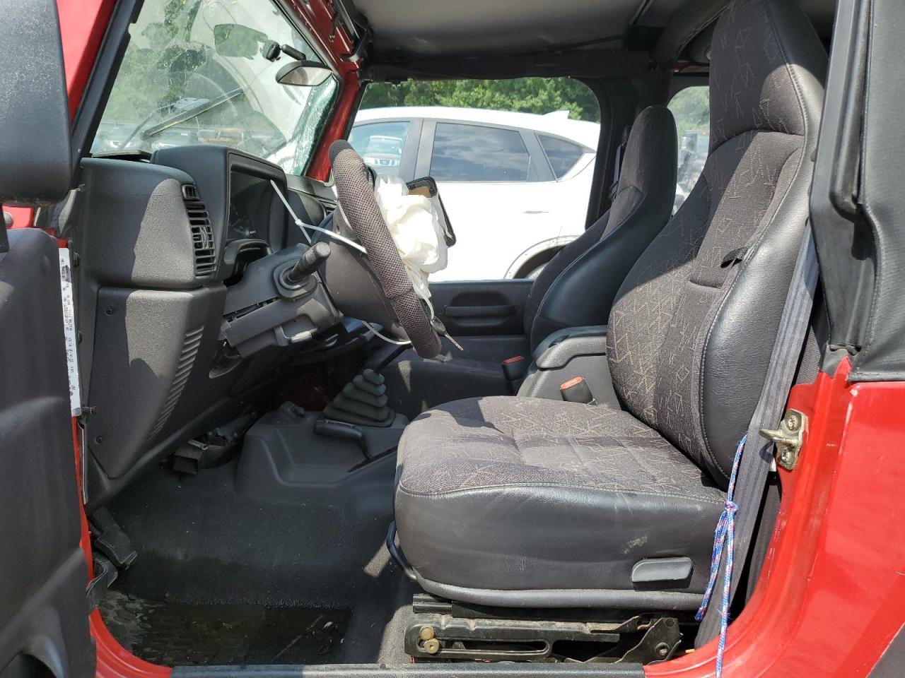2001 Jeep Wrangler / Tj Sport VIN: 1J4FA49S71P302777 Lot: 58909415