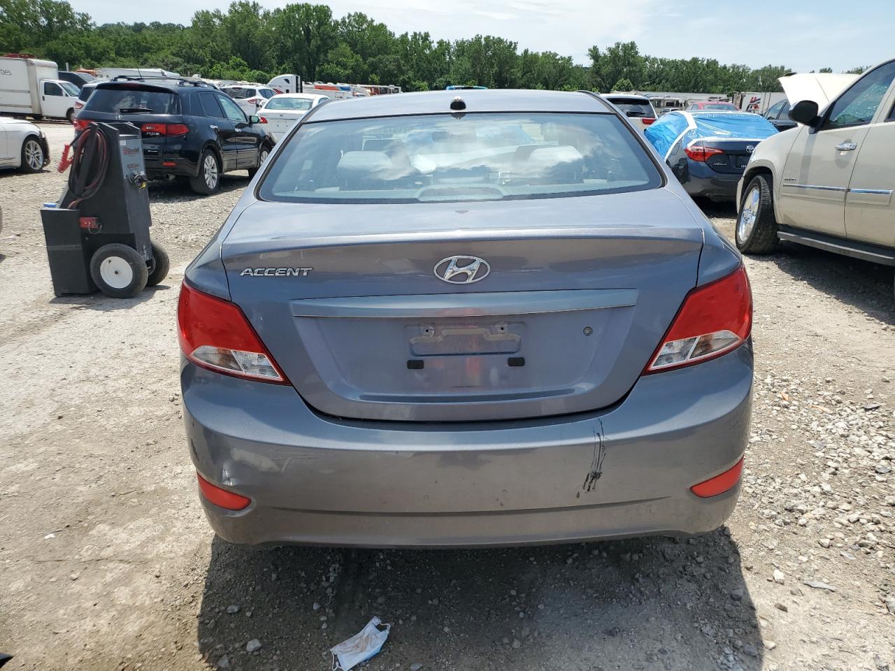 2015 Hyundai Accent Gls VIN: KMHCT4AE7FU921425 Lot: 62197395