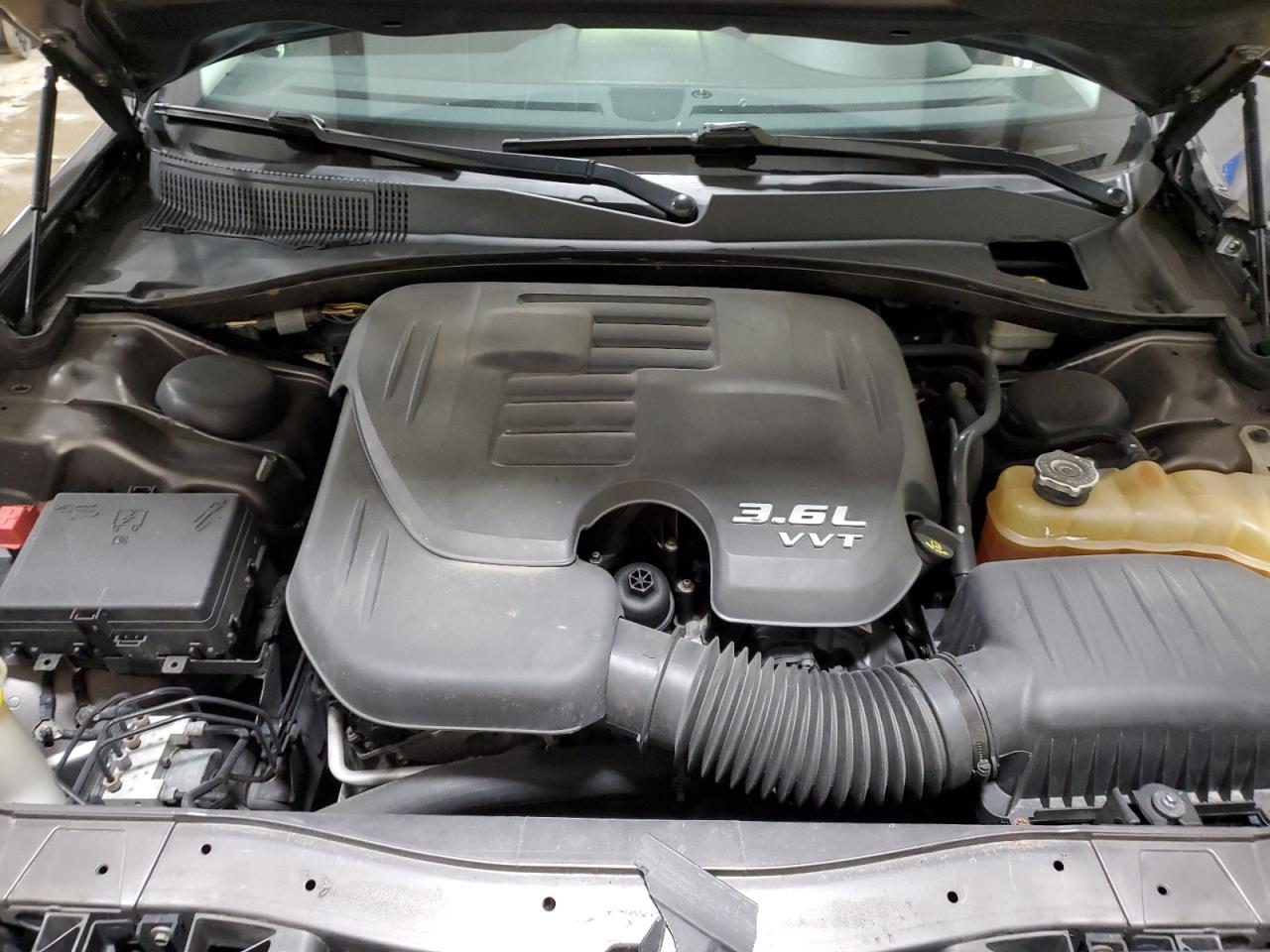 2015 Chrysler 300 Limited VIN: 2C3CCAAG0FH828709 Lot: 59428145