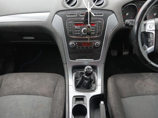 2012 FORD MONDEO ZET
