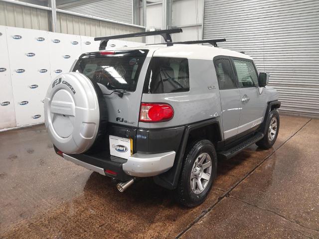 2014 TOYOTA FJ CRUISER