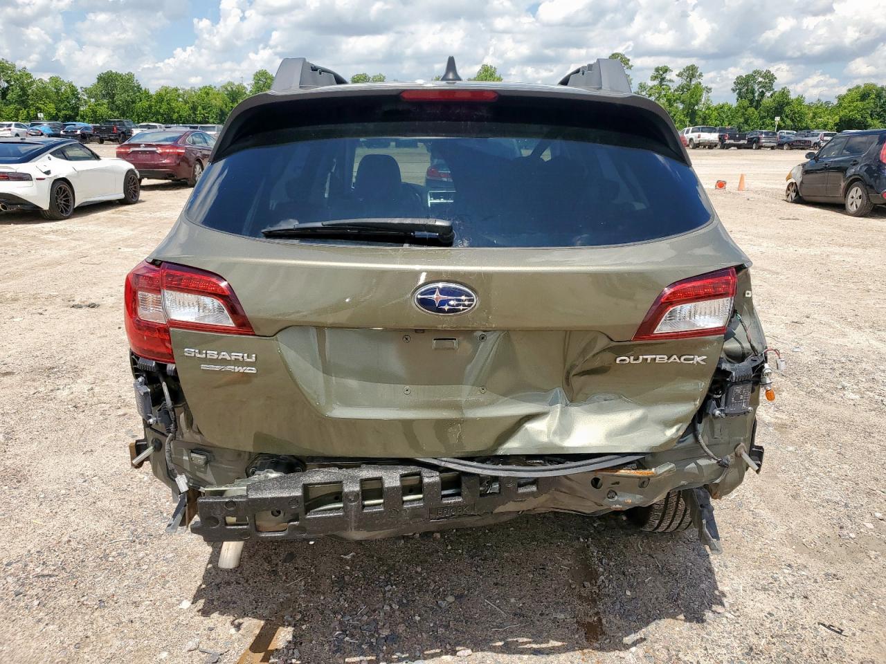 2018 Subaru Outback 2.5I Limited VIN: 4S4BSANC7J3315210 Lot: 62778865
