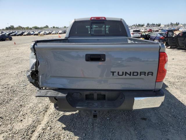  TOYOTA TUNDRA 2018 Szary