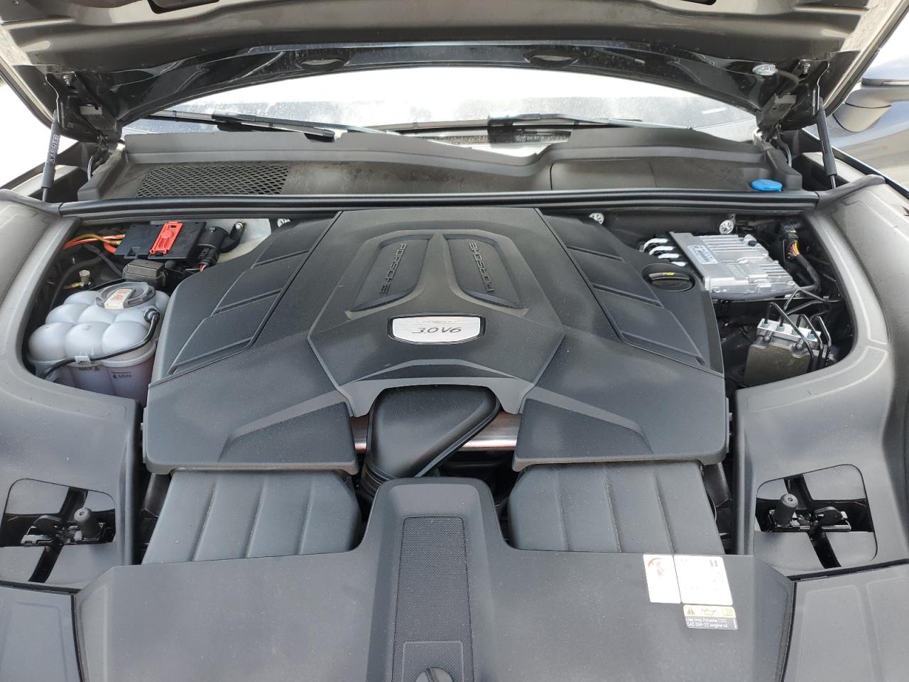 2023 Porsche Cayenne Base VIN: WP1AA2AY4PDA05527 Lot: 60251995