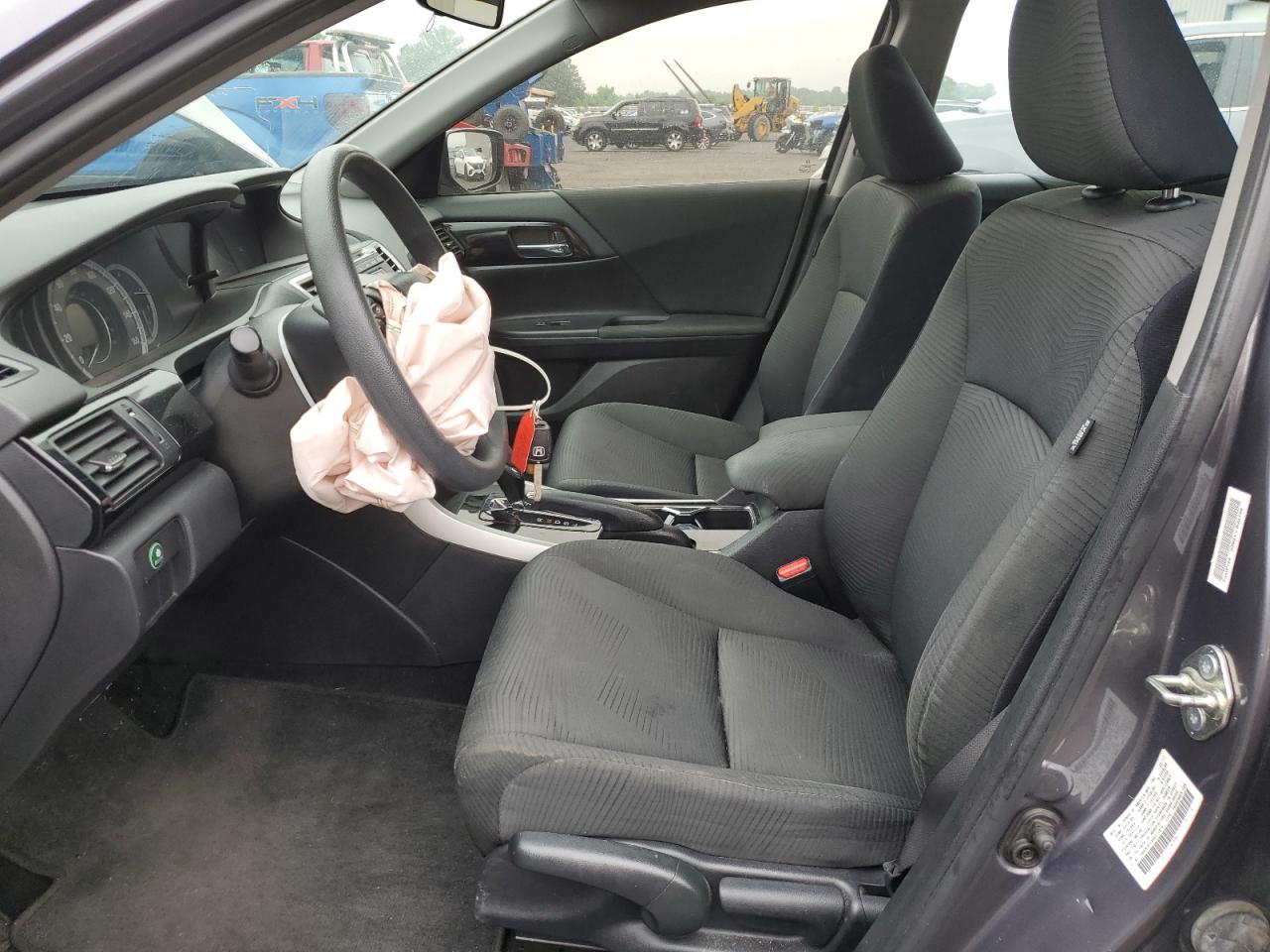 1HGCR2F33HA173874 HONDA ACCORD 2017